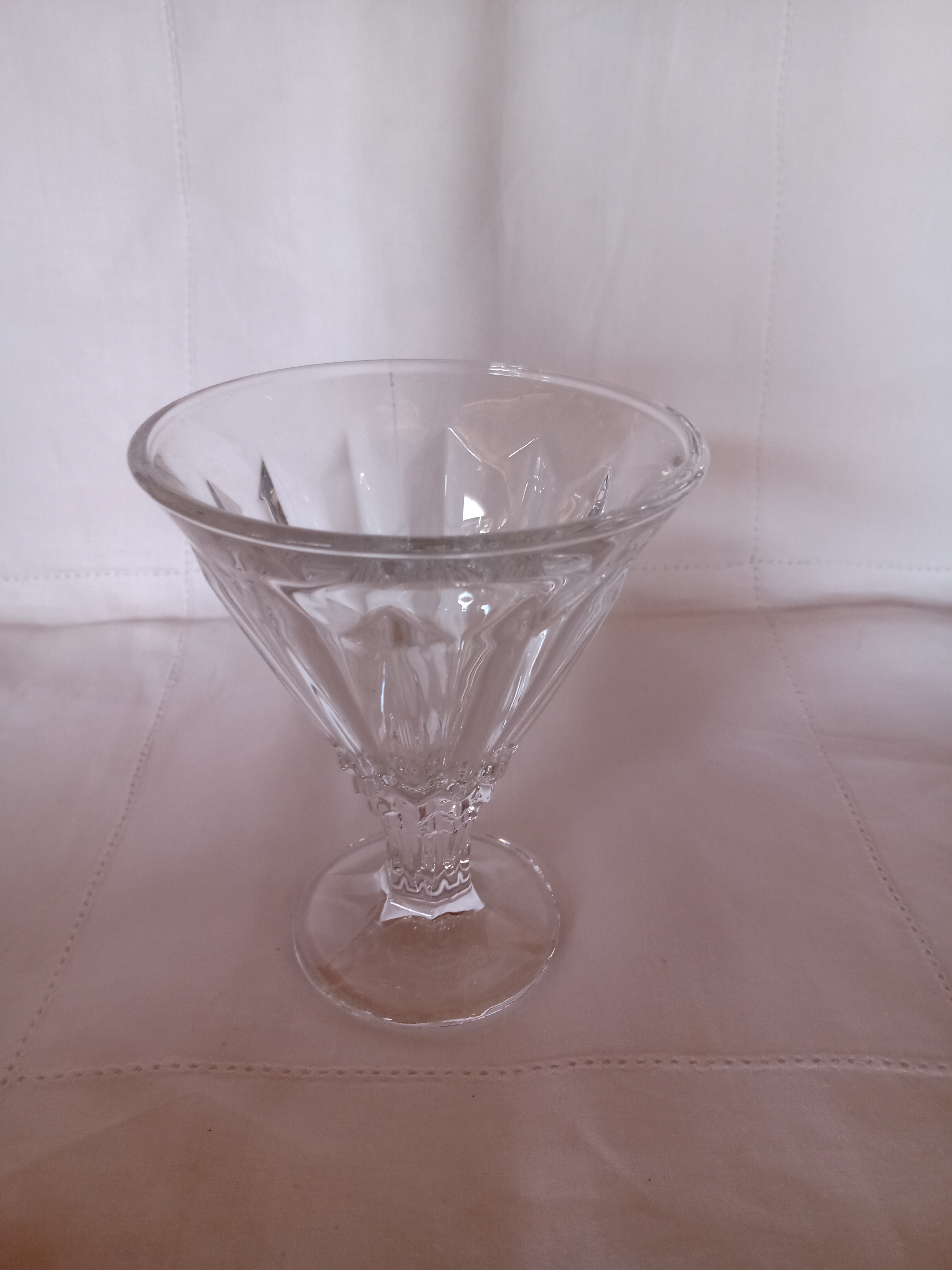 TAÇA DE SOBREMESA WOLF G